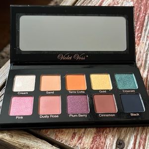 Violet Voss eye shadow pro series